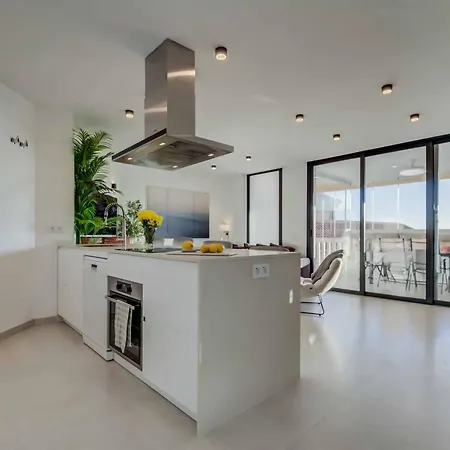 Апартаменти Cozy Deluxe In El Higueron Фуенхірола