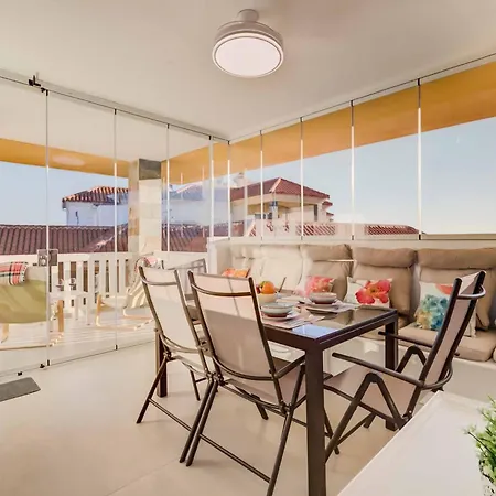 Cozy Deluxe In El Higueron Апартаменти Фуенхірола