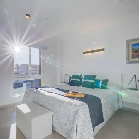 Апартаменти Cozy Deluxe In El Higueron Фуенхірола