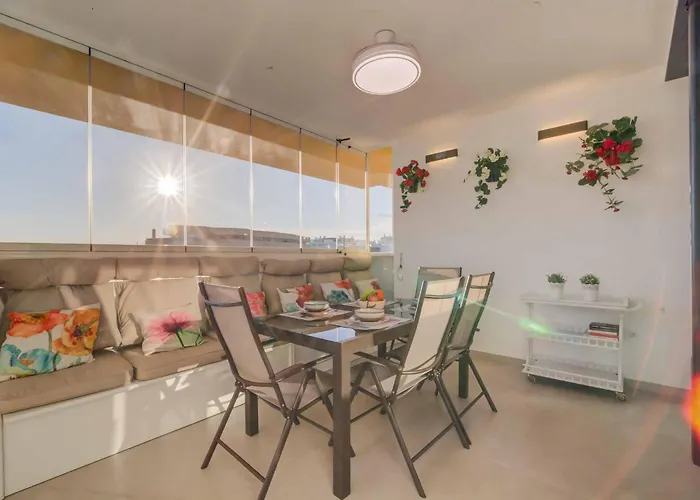 Апартаменти Cozy Deluxe In El Higueron