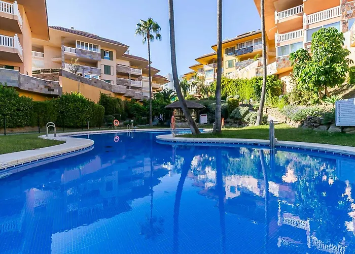 Cozy Deluxe In El Higueron Апартаменти Фуенхірола