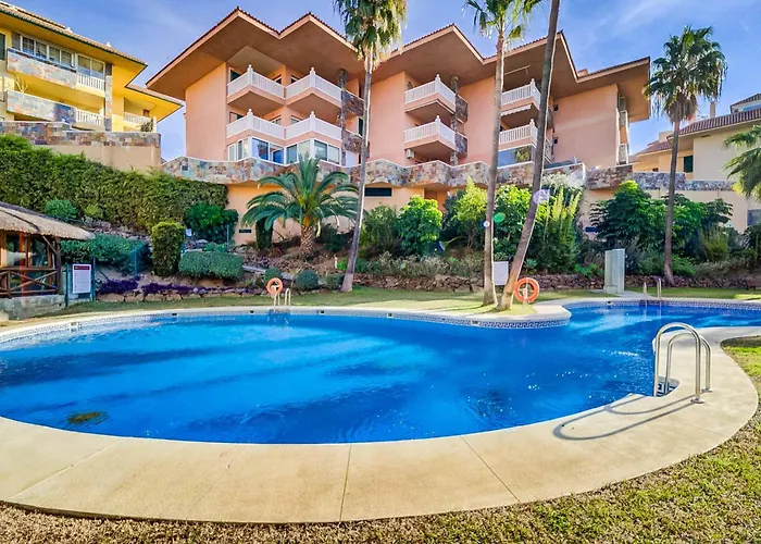 Cozy Deluxe In El Higueron *