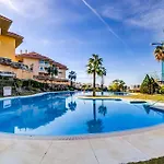 Apartament Cozy Deluxe In Reserva Del Higueron Fuengirola