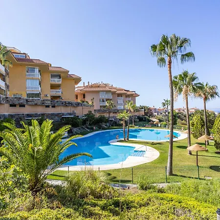 Cozy 2 Bedrooms In El Higueron Lejlighed