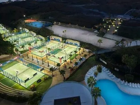 Cozy Deluxe In Reserva Del Higueron - Area Sport Club Fuengirola