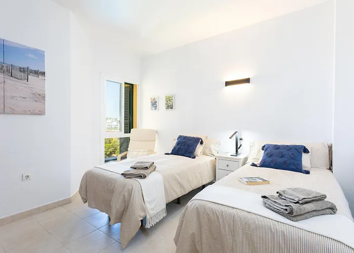 شقة Cozy Deluxe In El Higueron فوينخيرولا