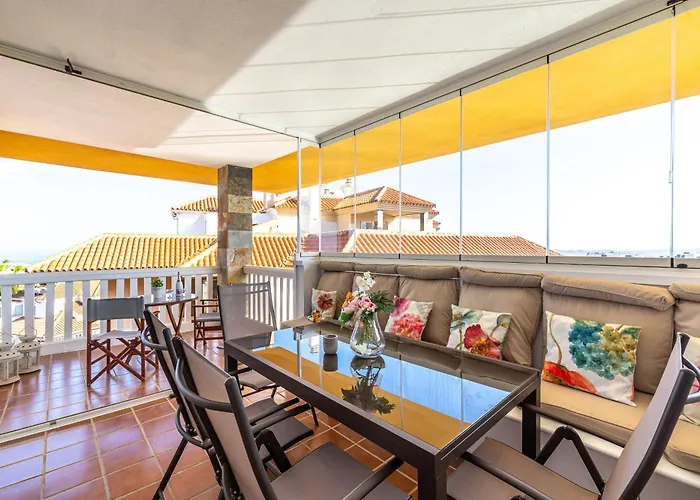 Cozy Deluxe In El Higueron *